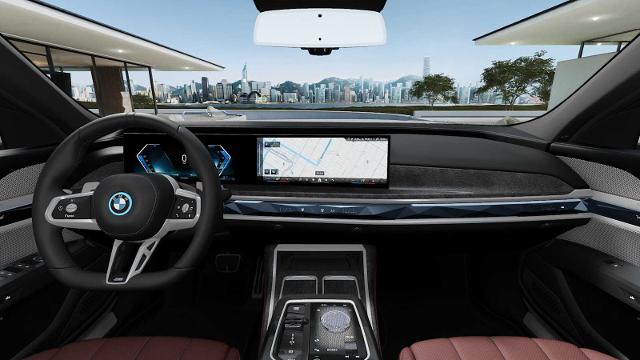 2025 BMW 750e xDrive Vehicle Photo in GRAPEVINE, TX 76051