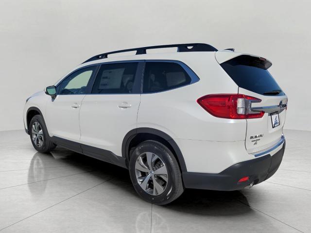 2025 Subaru Ascent Vehicle Photo in Green Bay, WI 54304