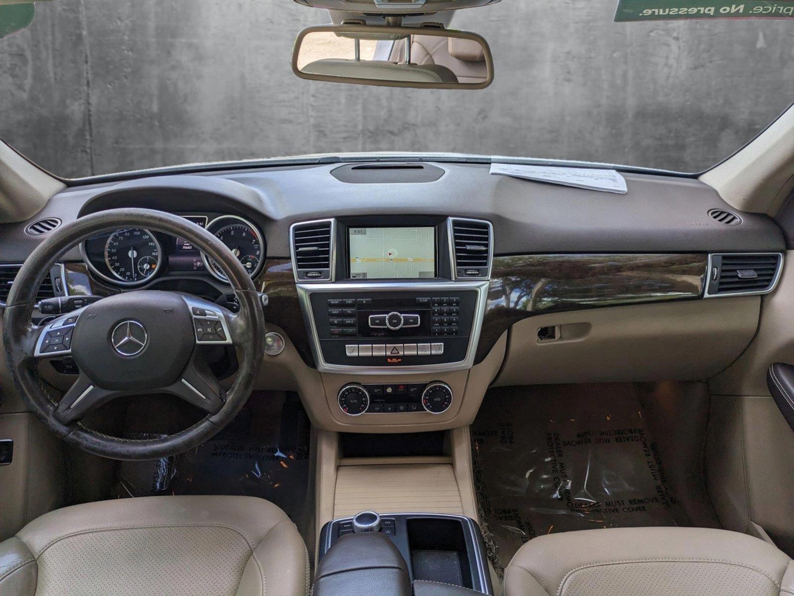 2015 Mercedes-Benz M-Class Vehicle Photo in GREENACRES, FL 33463-3207