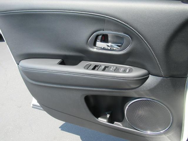2022 Honda HR-V Vehicle Photo in LEESBURG, FL 34788-4022