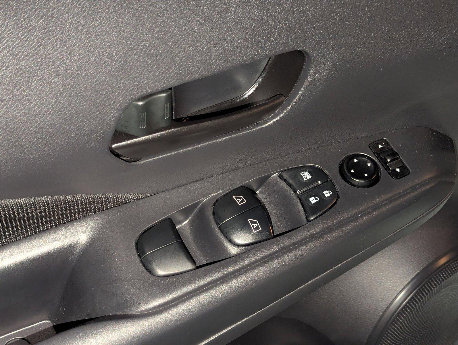 2023 Nissan Kicks Vehicle Photo in Miami, FL 33135