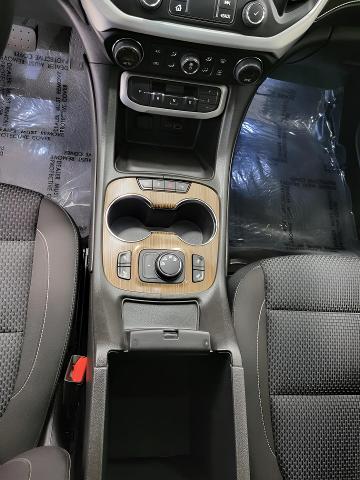 2023 GMC Acadia Vehicle Photo in APPLETON, WI 54914-8833