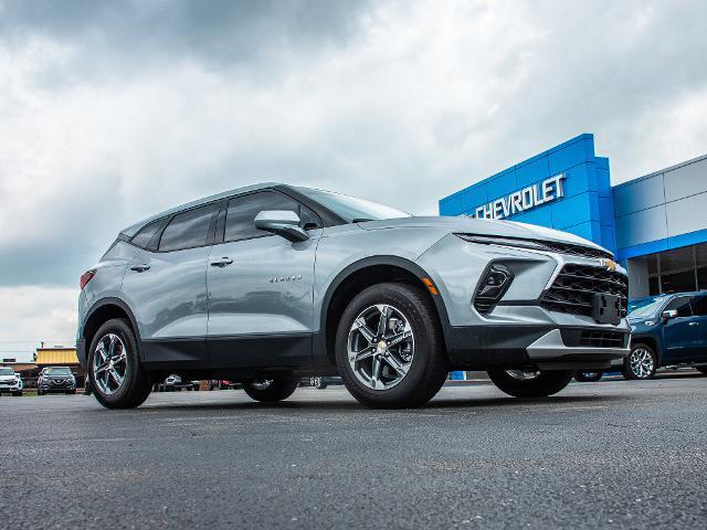 2025 Chevrolet Blazer Vehicle Photo in MADISON, IN 47250-1611