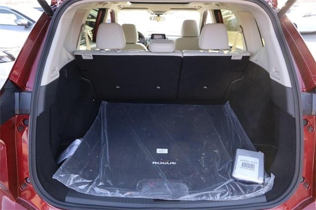 2025 Nissan Rogue Vehicle Photo in Hazelwood, MO 63042