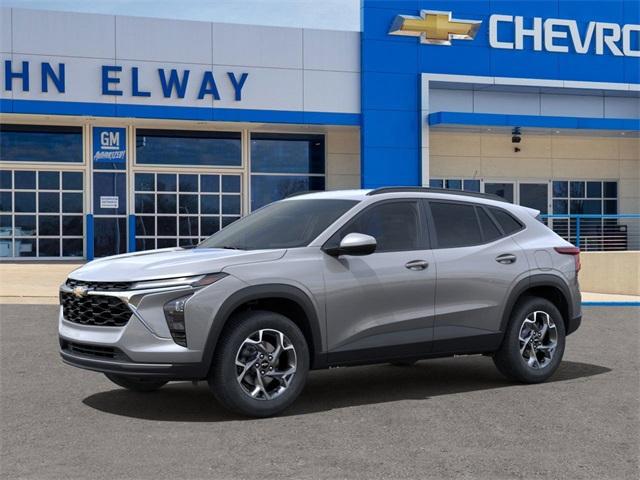 2025 Chevrolet Trax Vehicle Photo in ENGLEWOOD, CO 80113-6708