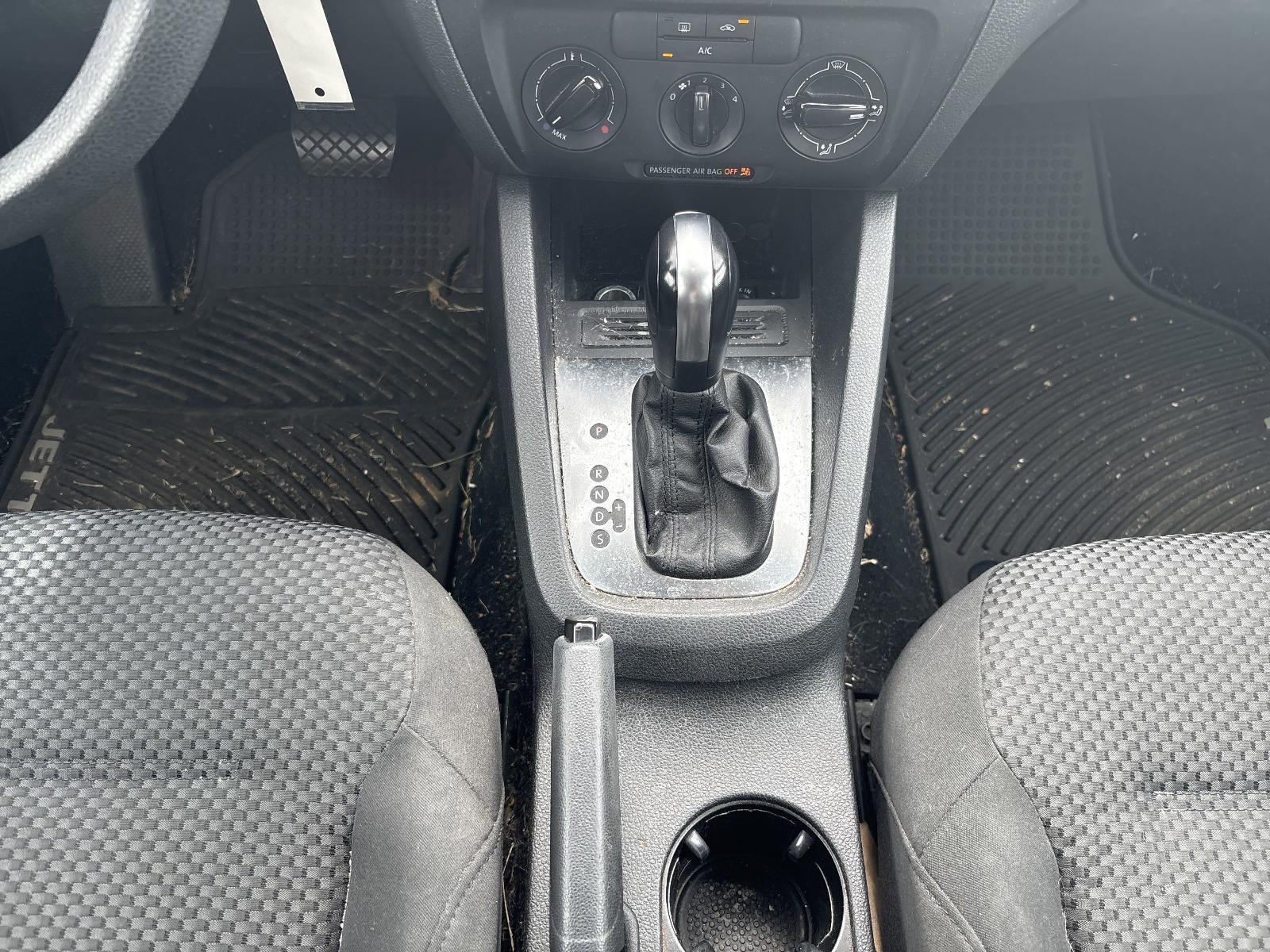 2014 Volkswagen Jetta Sedan Vehicle Photo in Mechanicsburg, PA 17050