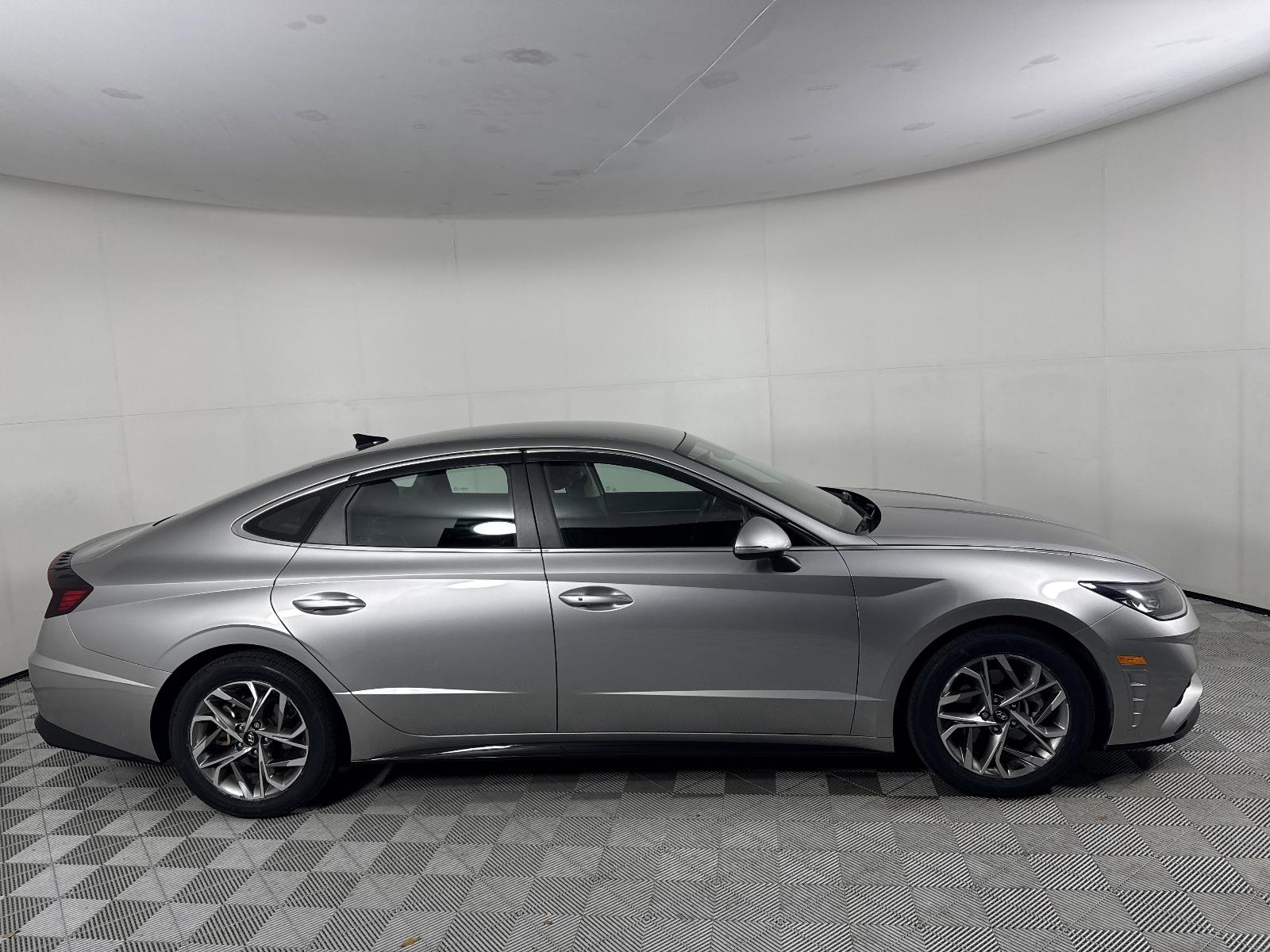 2021 Hyundai Sonata Vehicle Photo in GEORGETOWN, TX 78626-7508