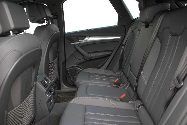 2024 Audi Q5 Vehicle Photo in SUGAR LAND, TX 77478