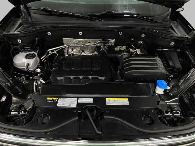2024 Volkswagen Atlas Vehicle Photo in Appleton, WI 54913