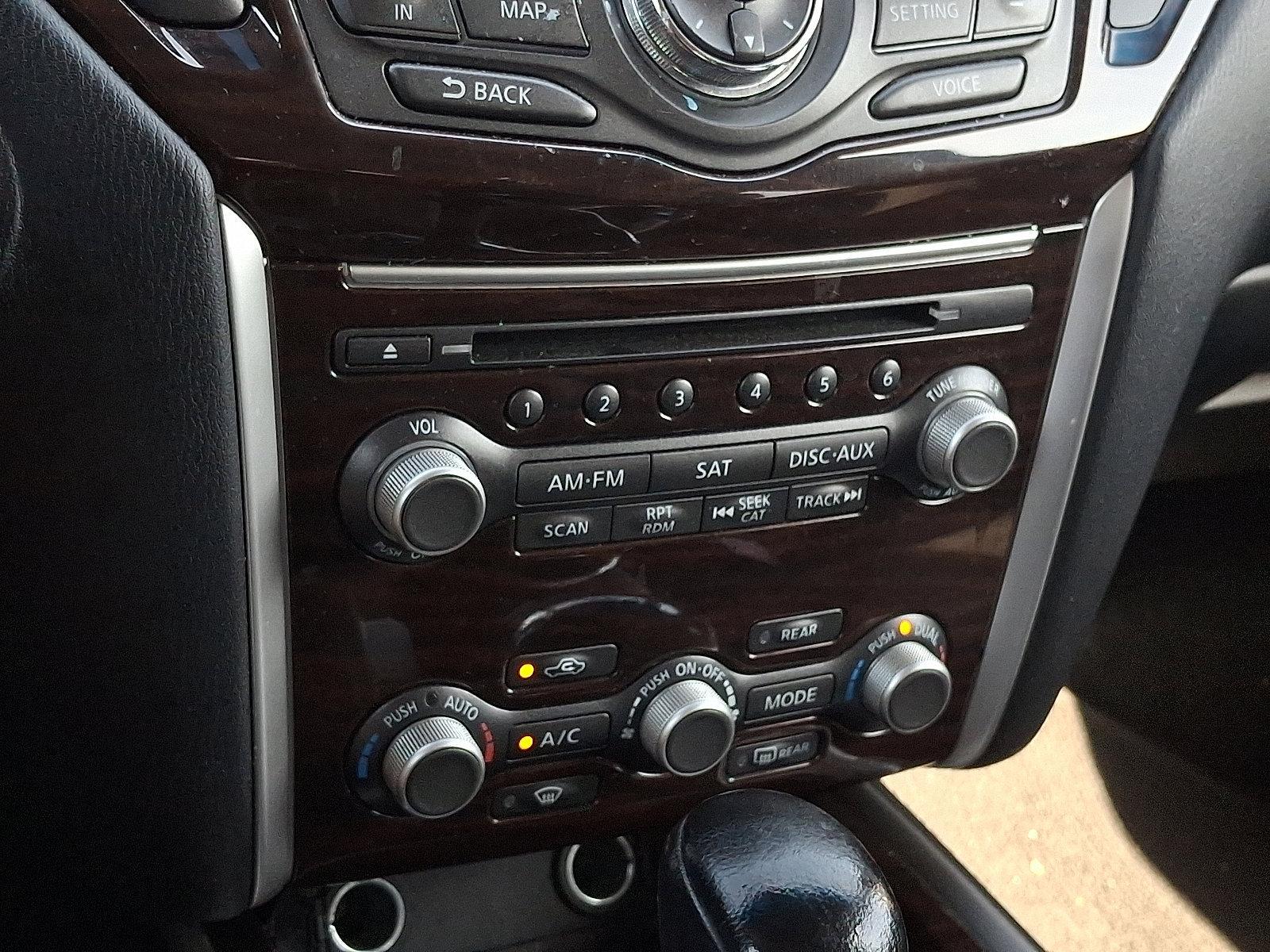 2013 Nissan Pathfinder Vehicle Photo in Mechanicsburg, PA 17050-2306