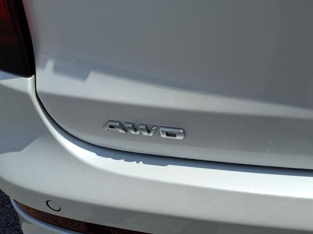 2023 Cadillac XT6 Vehicle Photo in HENDERSON, NC 27536-2966