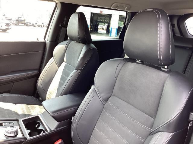 2023 Mitsubishi Outlander Vehicle Photo in Gardner, MA 01440