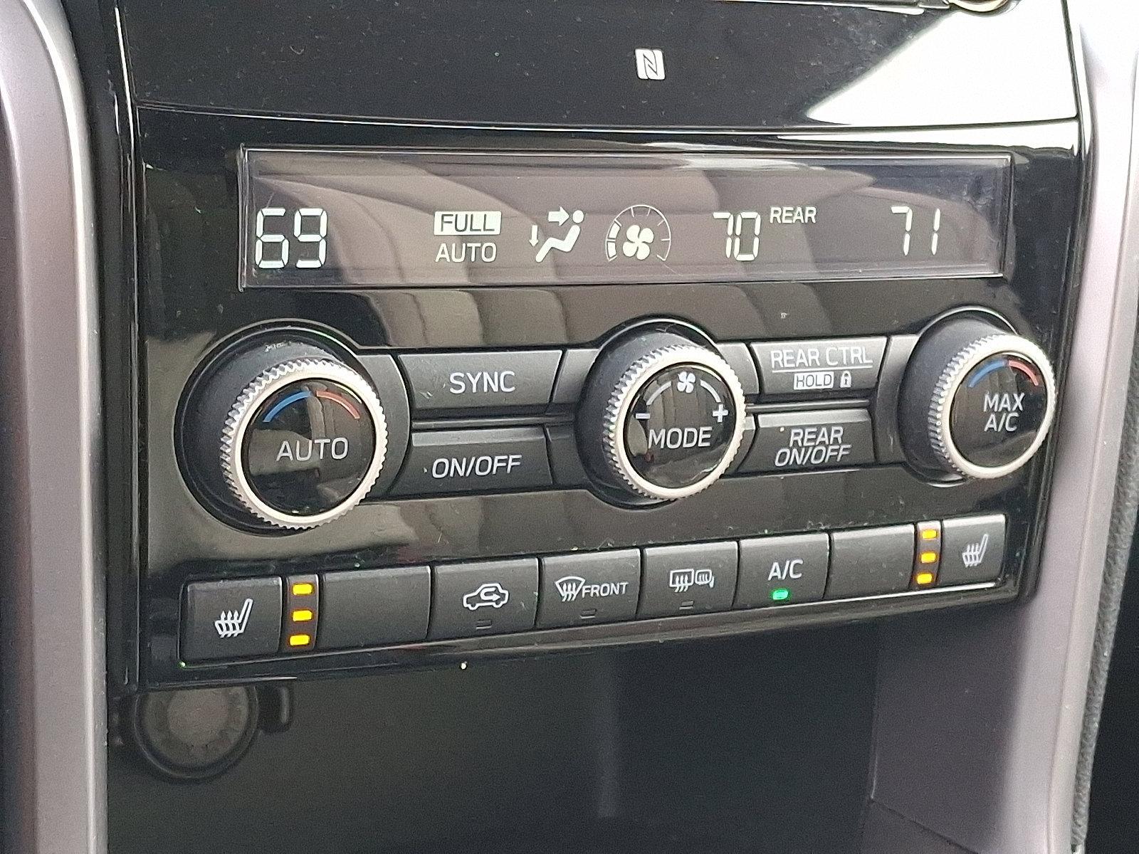 2022 Subaru Ascent Vehicle Photo in Easton, PA 18045