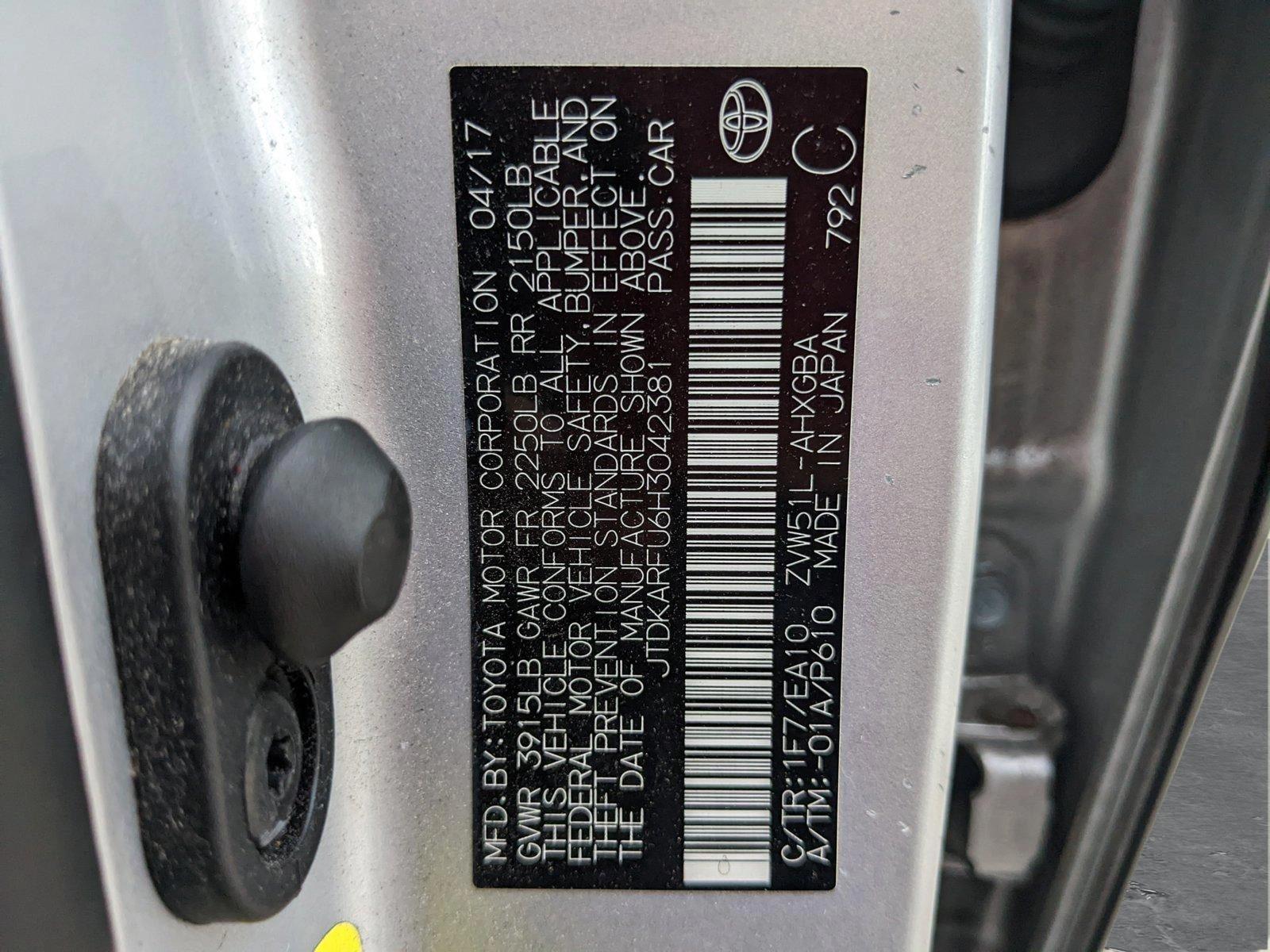 2017 Toyota Prius Vehicle Photo in Davie, FL 33331