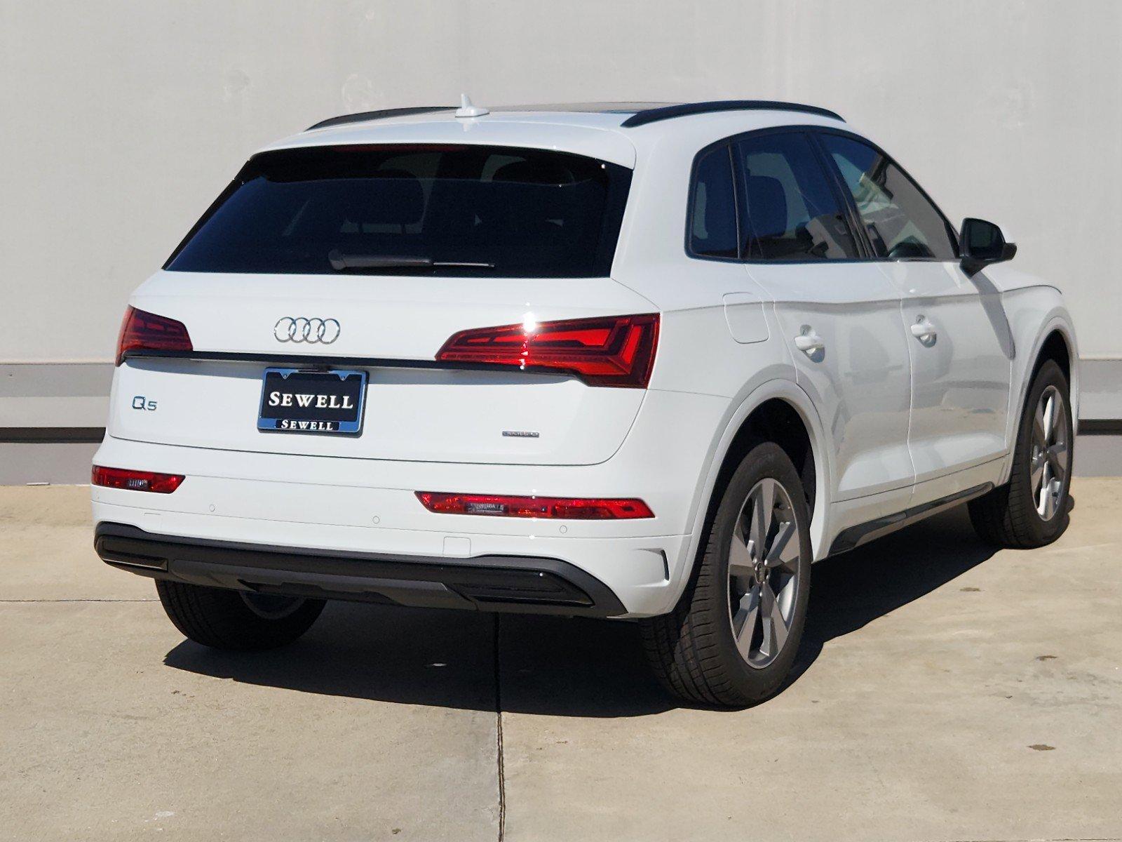 2025 Audi Q5 Vehicle Photo in SUGAR LAND, TX 77478