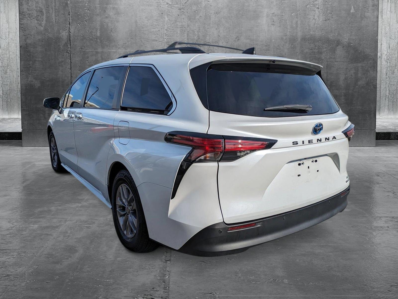 2022 Toyota Sienna Vehicle Photo in Las Vegas, NV 89149