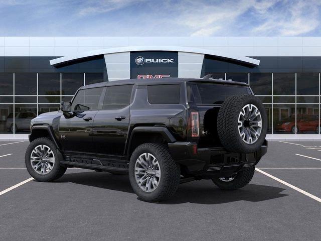 2025 GMC HUMMER EV SUV Vehicle Photo in MEDINA, OH 44256-9631