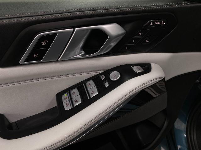 2024 BMW X7 xDrive40i Vehicle Photo in Appleton, WI 54913