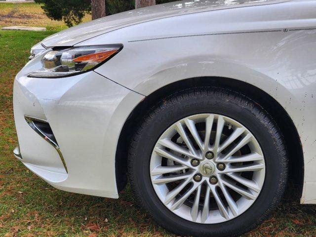 2017 Lexus ES 350 Vehicle Photo in DALLAS, TX 75209