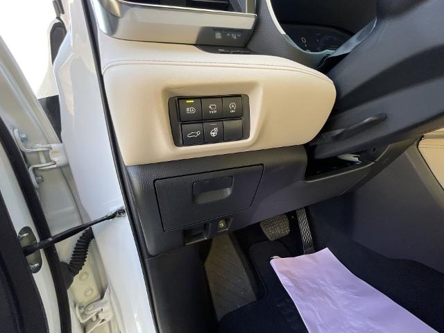 2023 Toyota Highlander Vehicle Photo in BENTONVILLE, AR 72712-4322