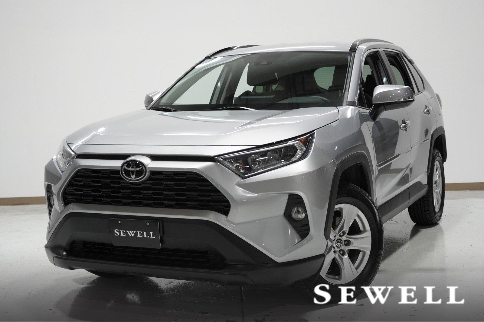 2021 Toyota RAV4 Vehicle Photo in GRAPEVINE, TX 76051