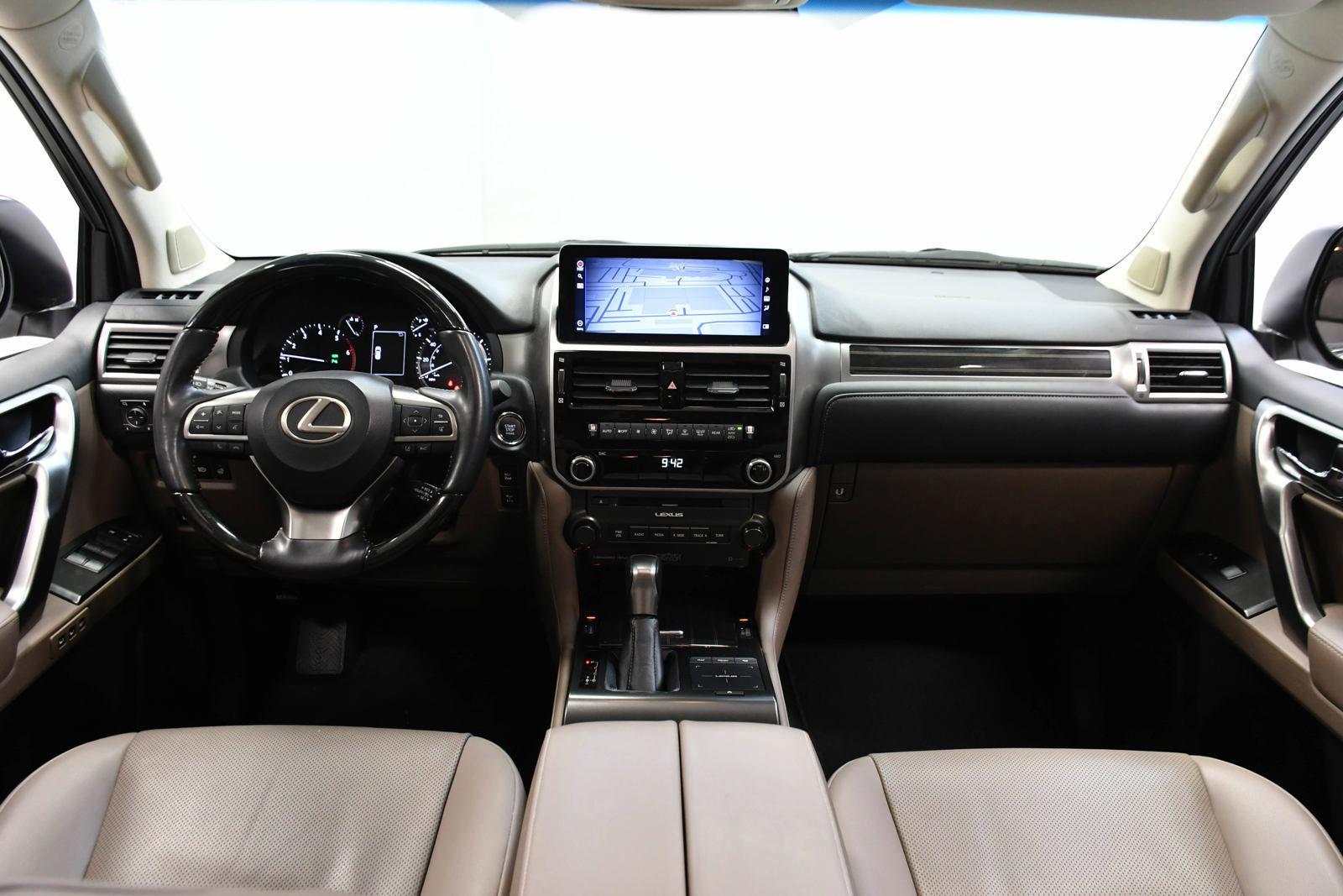 2023 Lexus GX 460 Vehicle Photo in DALLAS, TX 75235