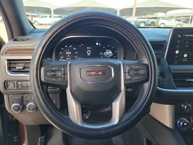 2022 GMC Yukon XL Vehicle Photo in MIDLAND, TX 79703-7718