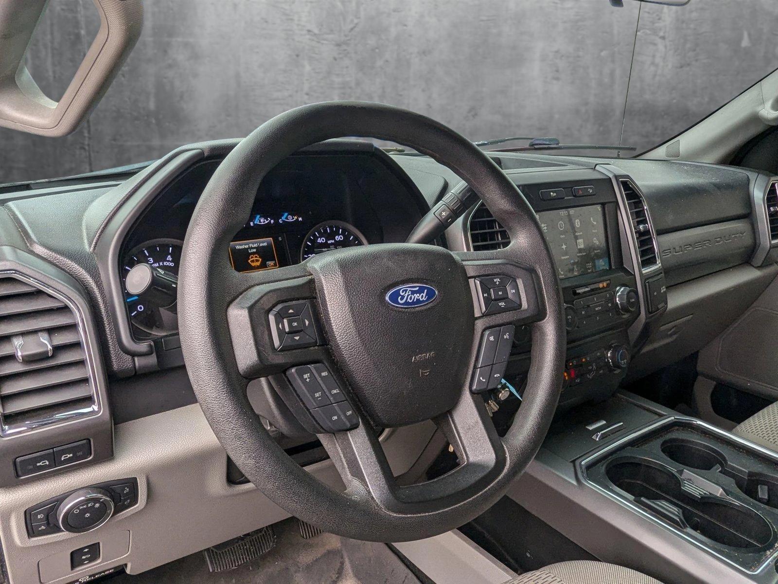 2018 Ford Super Duty F-250 SRW Vehicle Photo in St. Petersburg, FL 33713