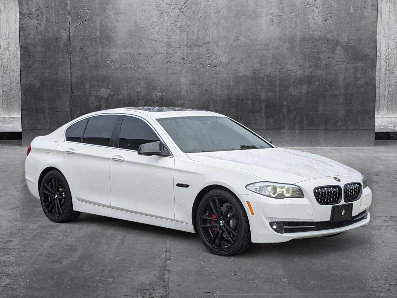 2013 BMW 528i xDrive Vehicle Photo in Orlando, FL 32811