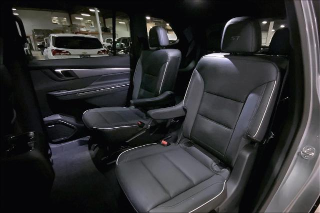 2025 Buick Enclave Vehicle Photo in KANSAS CITY, MO 64114-4545
