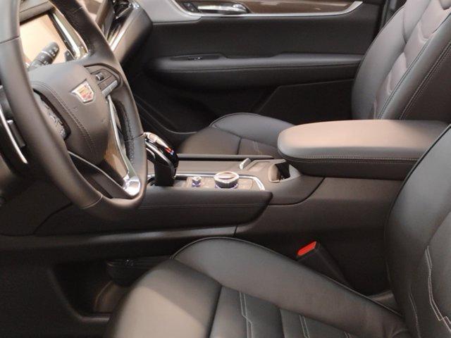 2024 Cadillac XT6 Vehicle Photo in PINEVILLE, NC 28134-8495