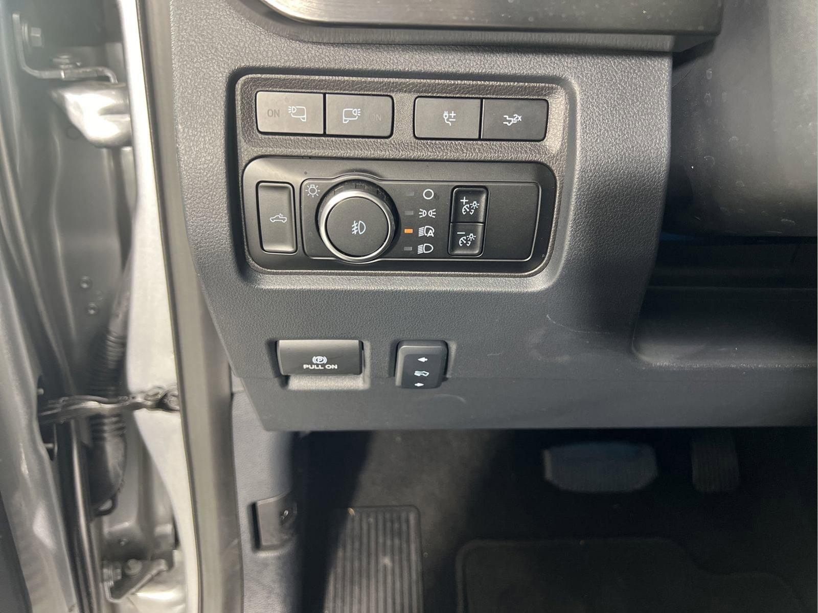 2024 Ford Super Duty F-250 SRW Vehicle Photo in GEORGETOWN, TX 78626-7508