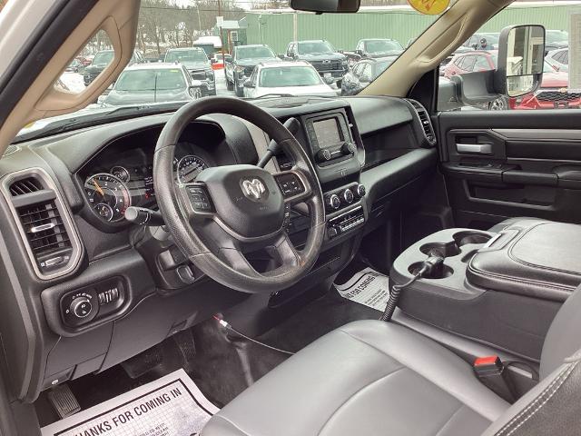 2019 Ram 3500 Chassis Cab Vehicle Photo in Gardner, MA 01440