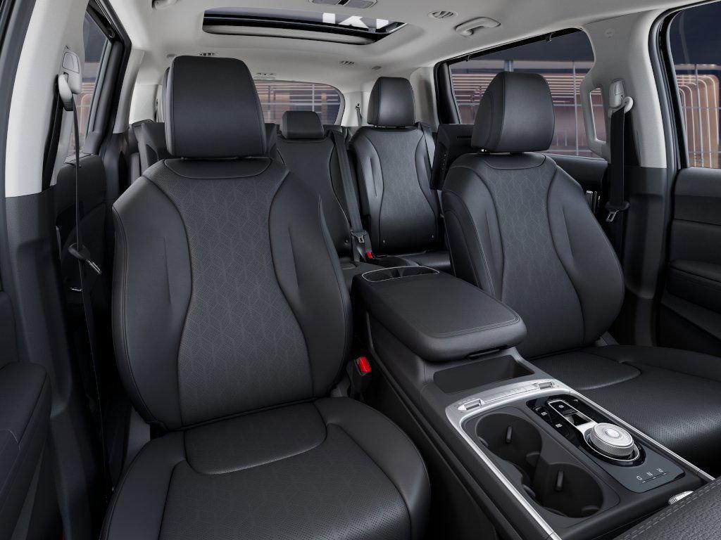 2025 Kia Carnival Hybrid Vehicle Photo in Langhorne, PA 19047