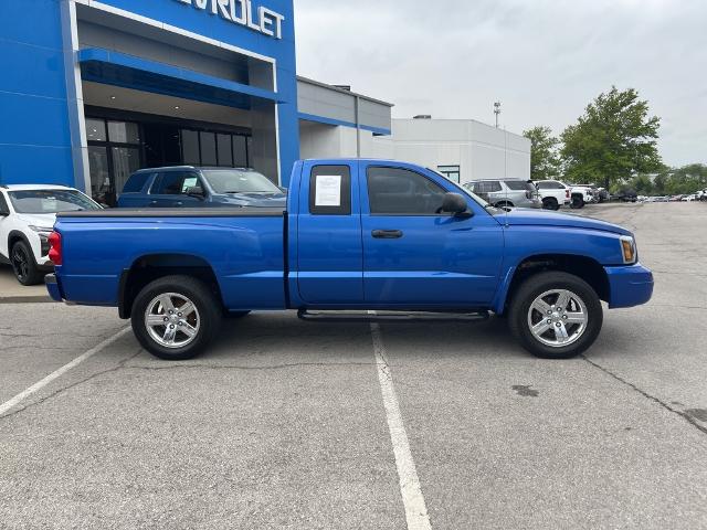 Used 2007 Dodge Dakota SLT with VIN 1D7HE42P47S267877 for sale in Kansas City