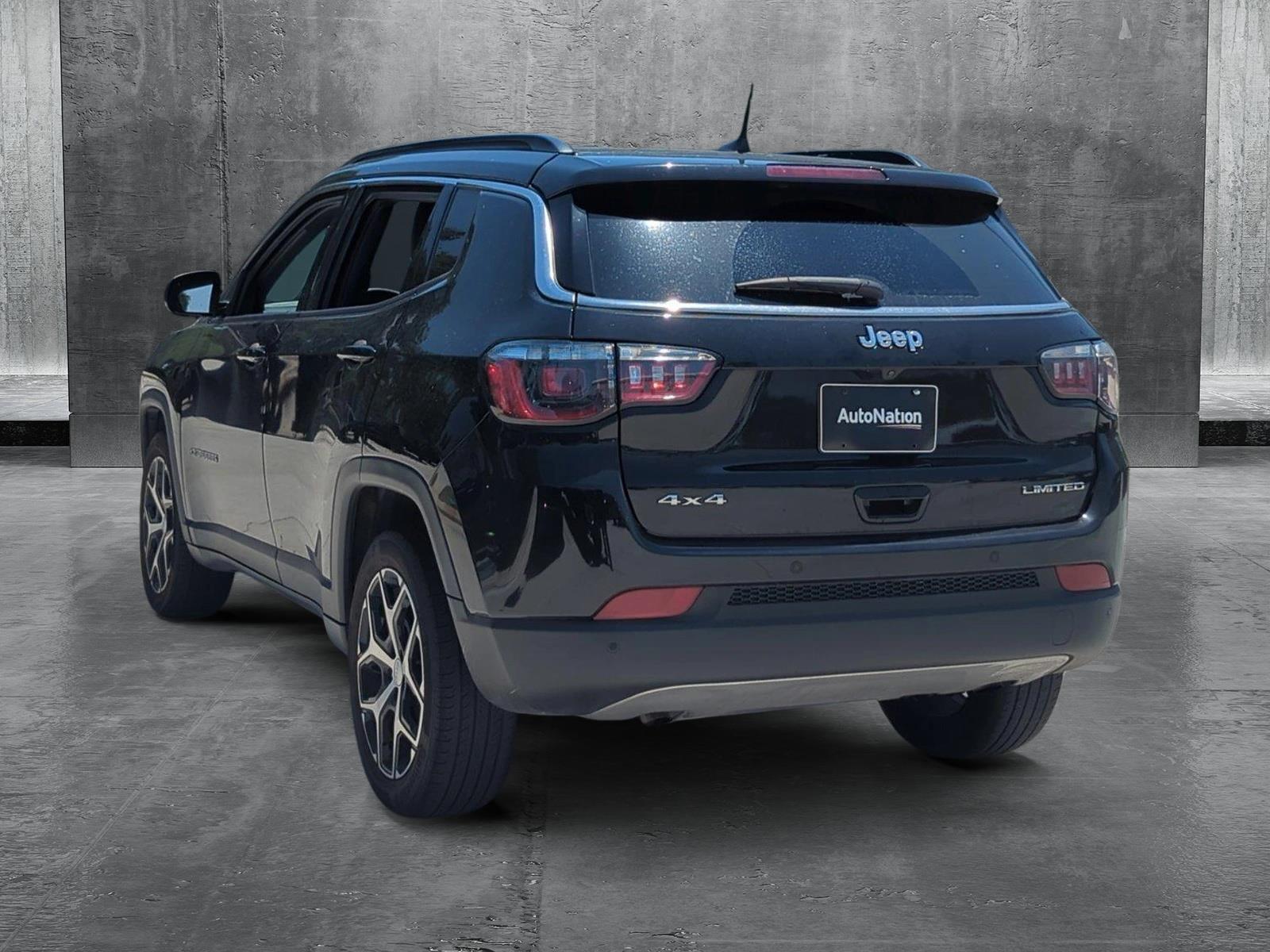 2024 Jeep Compass Vehicle Photo in Pembroke Pines, FL 33027
