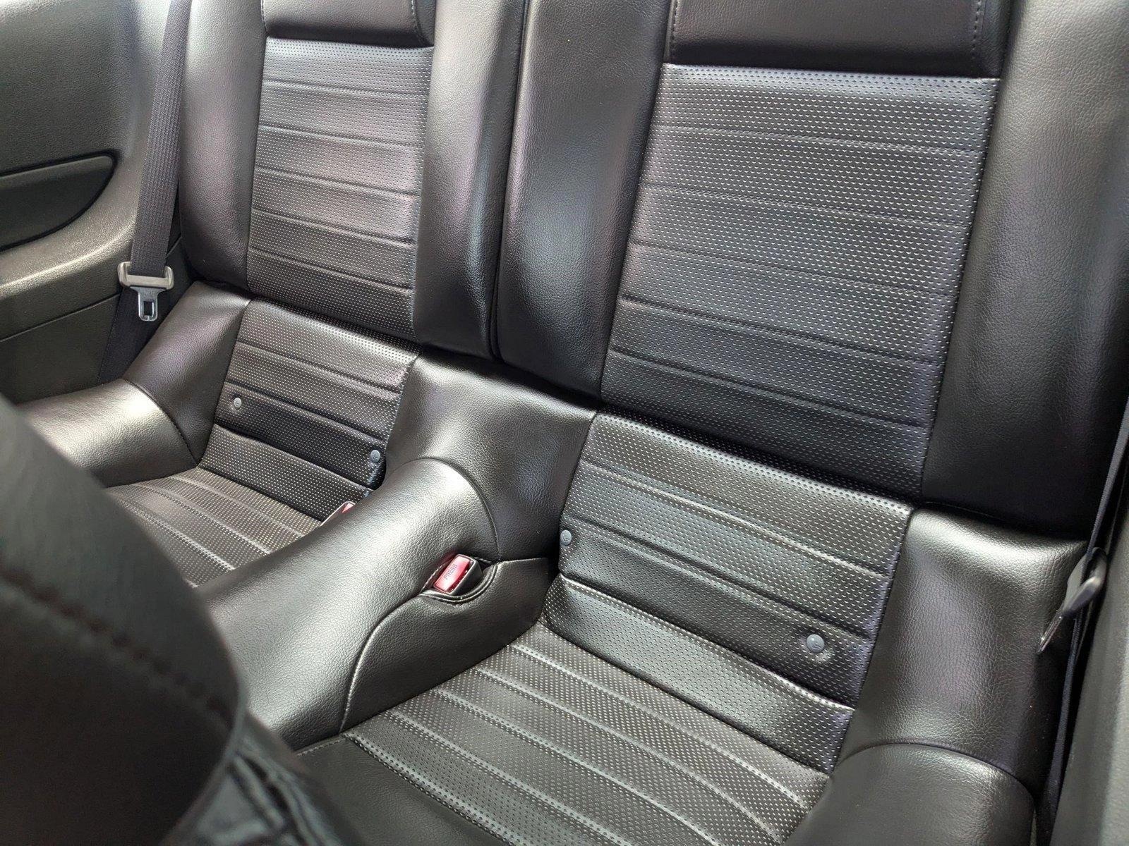 2007 Ford Mustang Vehicle Photo in Tampa, FL 33614