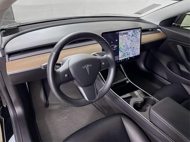 2018 Tesla Model 3 Vehicle Photo in Everett, WA 98204