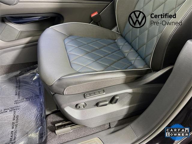 2024 Volkswagen Atlas Cross Sport Vehicle Photo in Puyallup, WA 98371