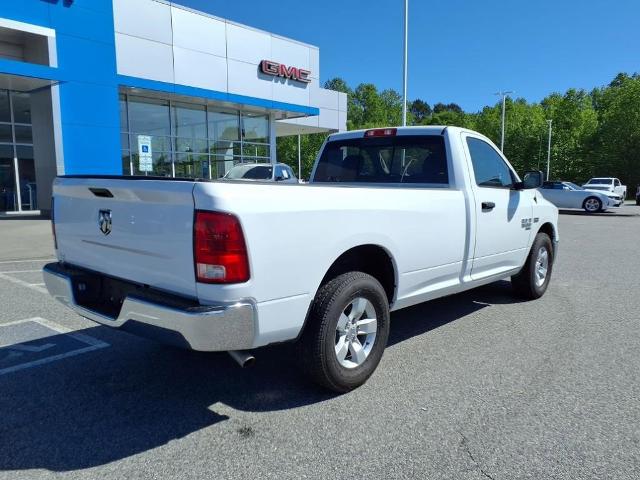 2019 Ram 1500 Classic Vehicle Photo in EMPORIA, VA 23847-1235