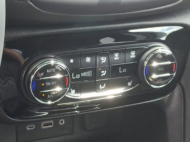 2022 Buick Encore GX Vehicle Photo in TREVOSE, PA 19053-4984
