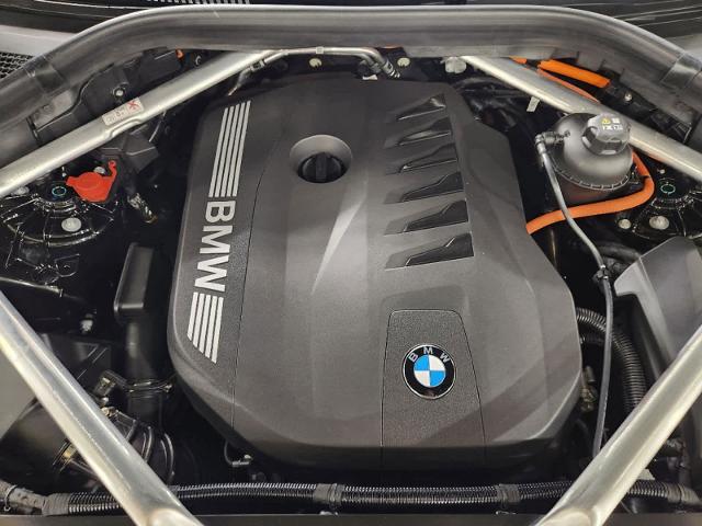 2025 BMW X5 xDrive50e Vehicle Photo in GRAPEVINE, TX 76051