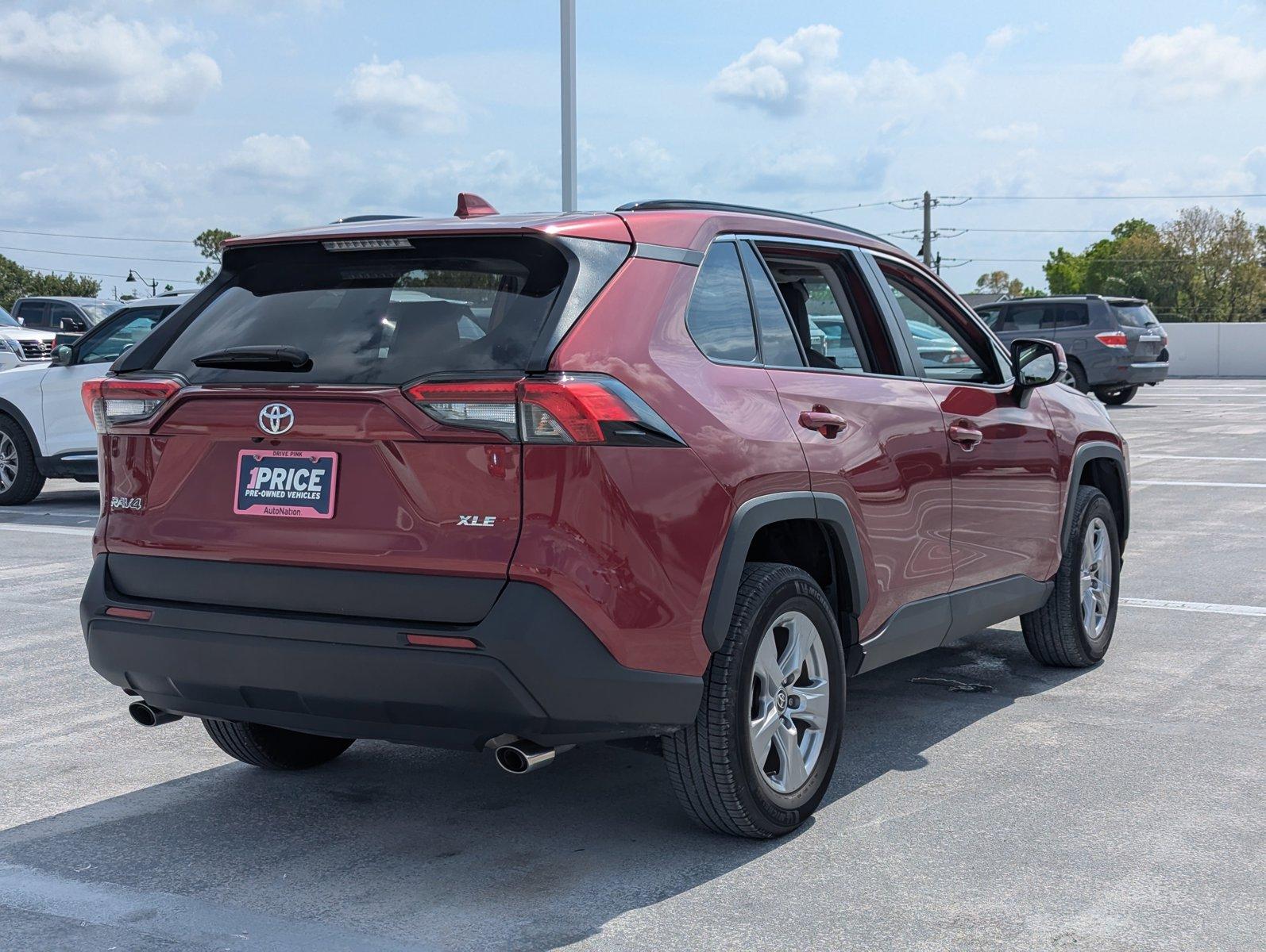 2022 Toyota RAV4 Vehicle Photo in Ft. Myers, FL 33907