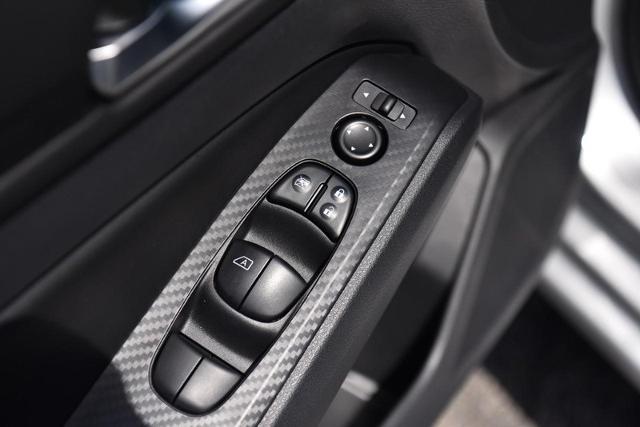2024 Nissan Altima Vehicle Photo in Ballwin, MO 63011