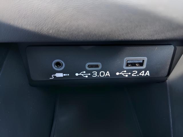 2025 Subaru Outback Vehicle Photo in Green Bay, WI 54304