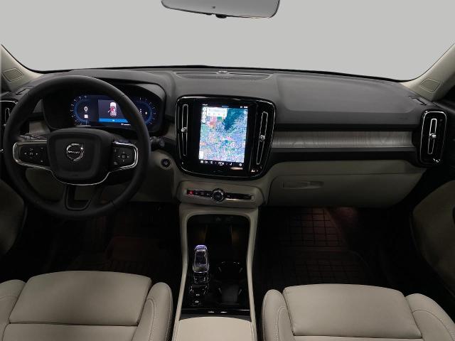 2025 Volvo XC40 Vehicle Photo in Appleton, WI 54913
