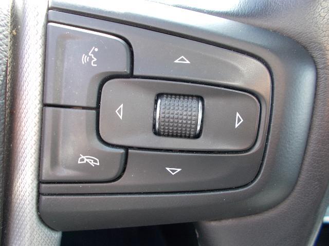 2023 GMC Sierra 1500 Vehicle Photo in LOWELL, MA 01852-4336
