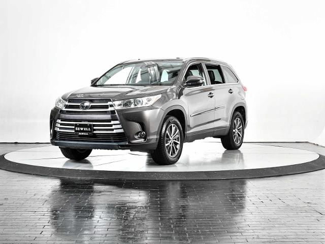 2019 Toyota Highlander Vehicle Photo in DALLAS, TX 75235