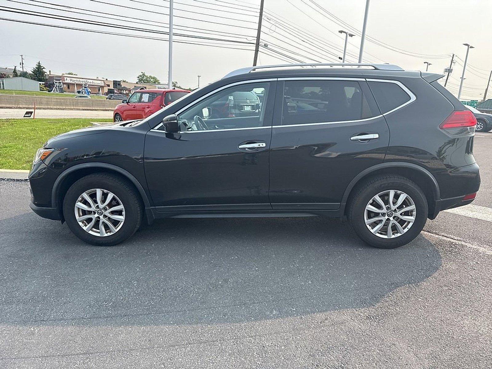 2017 Nissan Rogue Vehicle Photo in Harrisburg, PA 17111