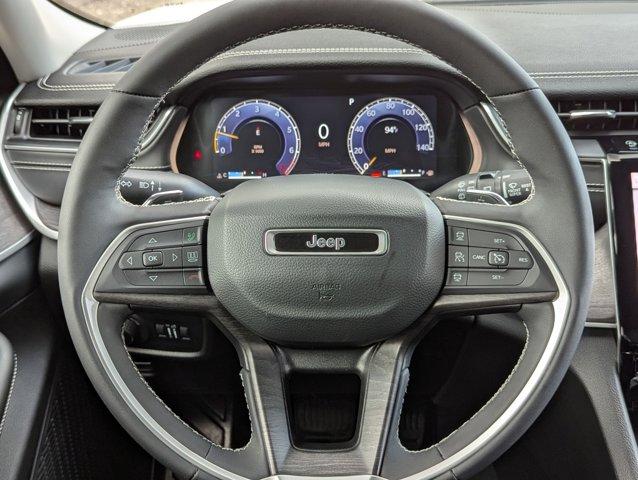 2023 Jeep Grand Cherokee L Vehicle Photo in San Antonio, TX 78230
